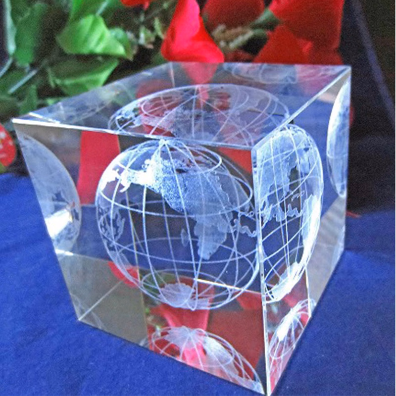 3D Crystal Paperweight W/ 3-D Globe