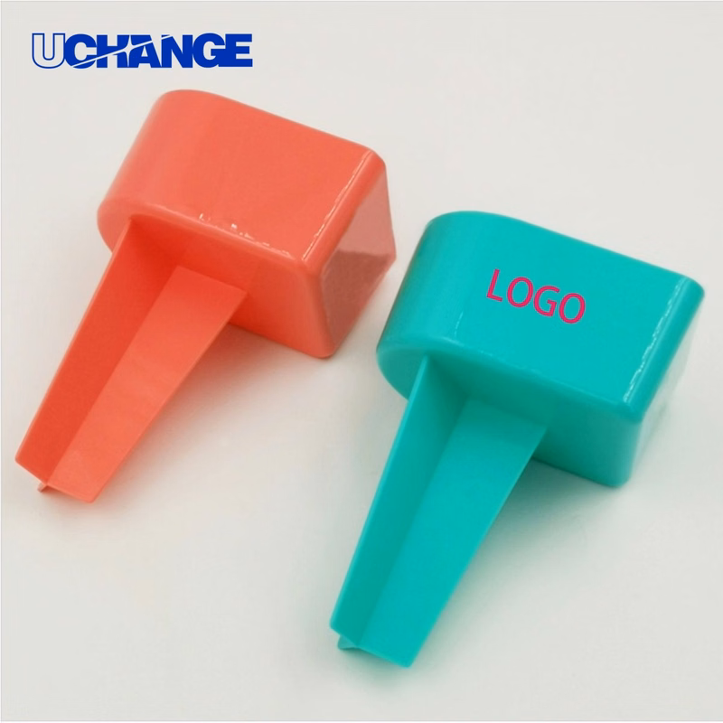 Multi-Functional Beach Beverage Cup Holder for Outdoor Leisure