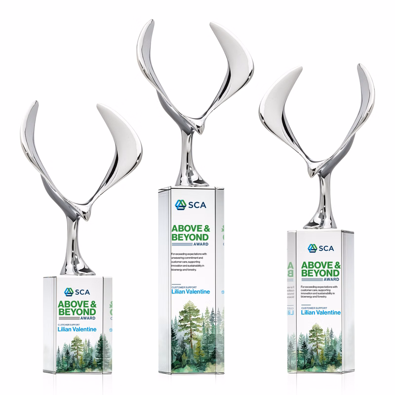 Maverick Eagle VividPrint™ Award on Dakota Base - Clear