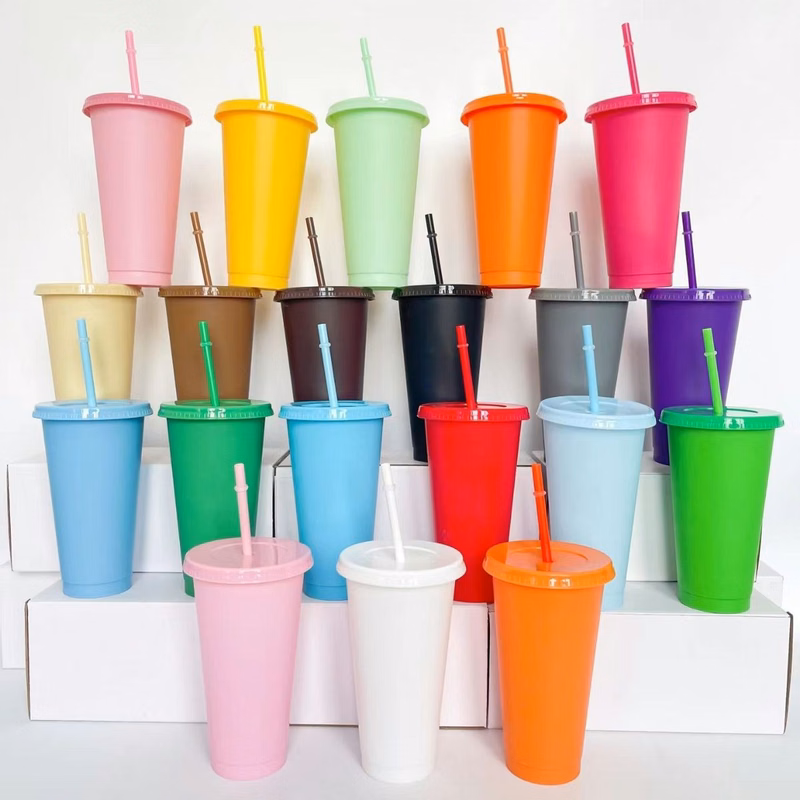 24oz Reusable Plastic Stadium Cup with Clear Lid