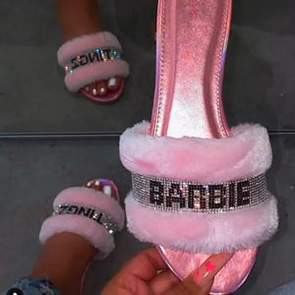 2025 New Arrival- Ladies Pink Flat Furry Slippers