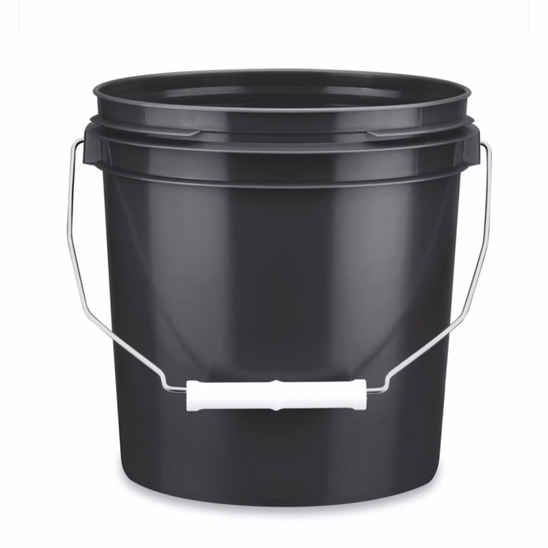 1 Gallon Round Plastic Bucket with Wire Bail Handle