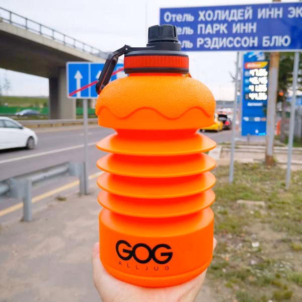 Collapsible/foldable Water Bottle