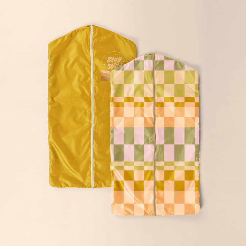 GARMENT BAGS TUCK & TOSS - YOUTH - RIPSTOP