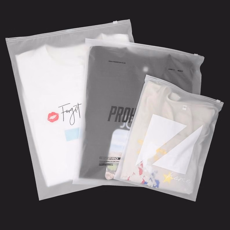 Frosted Reclosable Zipper Bags - 17 x 25 cm