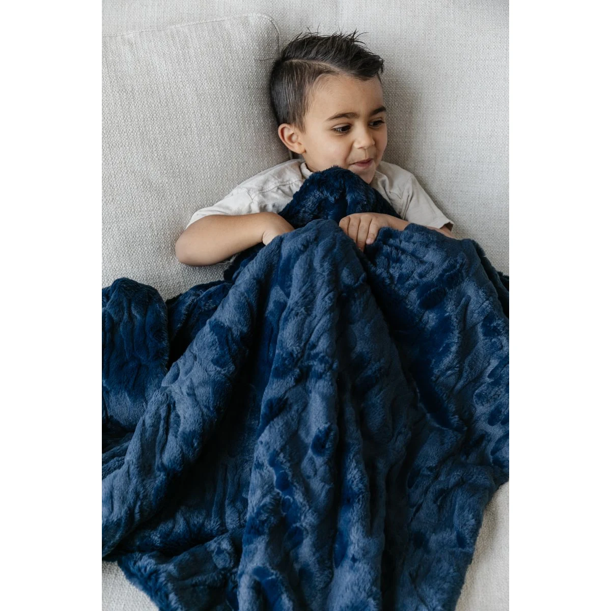 Patterned Faux Fur Zippered Midnight-XL Luxury Blanket (60x80) 1