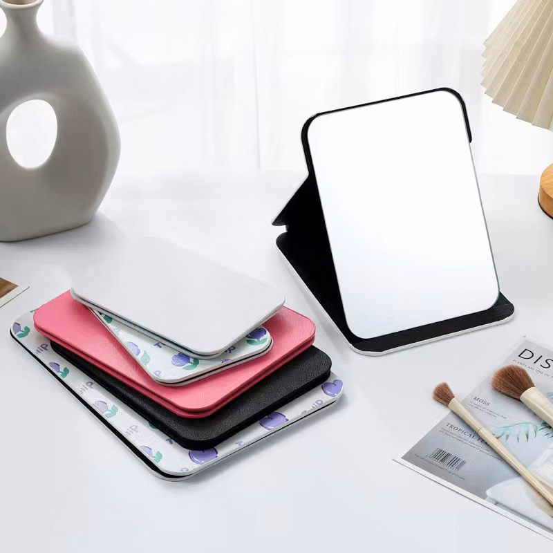 Foldable Cosmetic Mirror