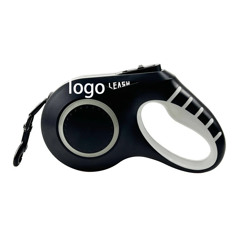 Retractable Dog Leash with Light-Up Option & Large Breed Suitability 1