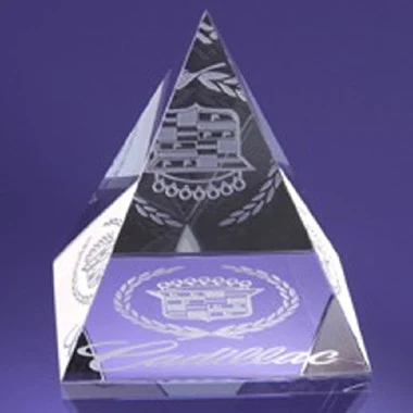 3" OPTICAL CRYSTAL PYRAMID 1