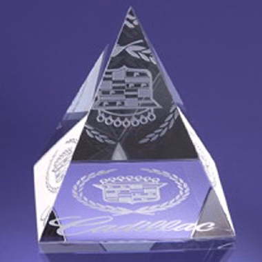 3" OPTICAL CRYSTAL PYRAMID