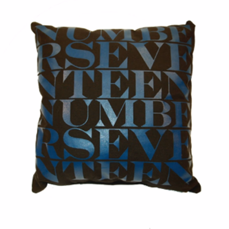 Poly/Cotton Large Square Pillow