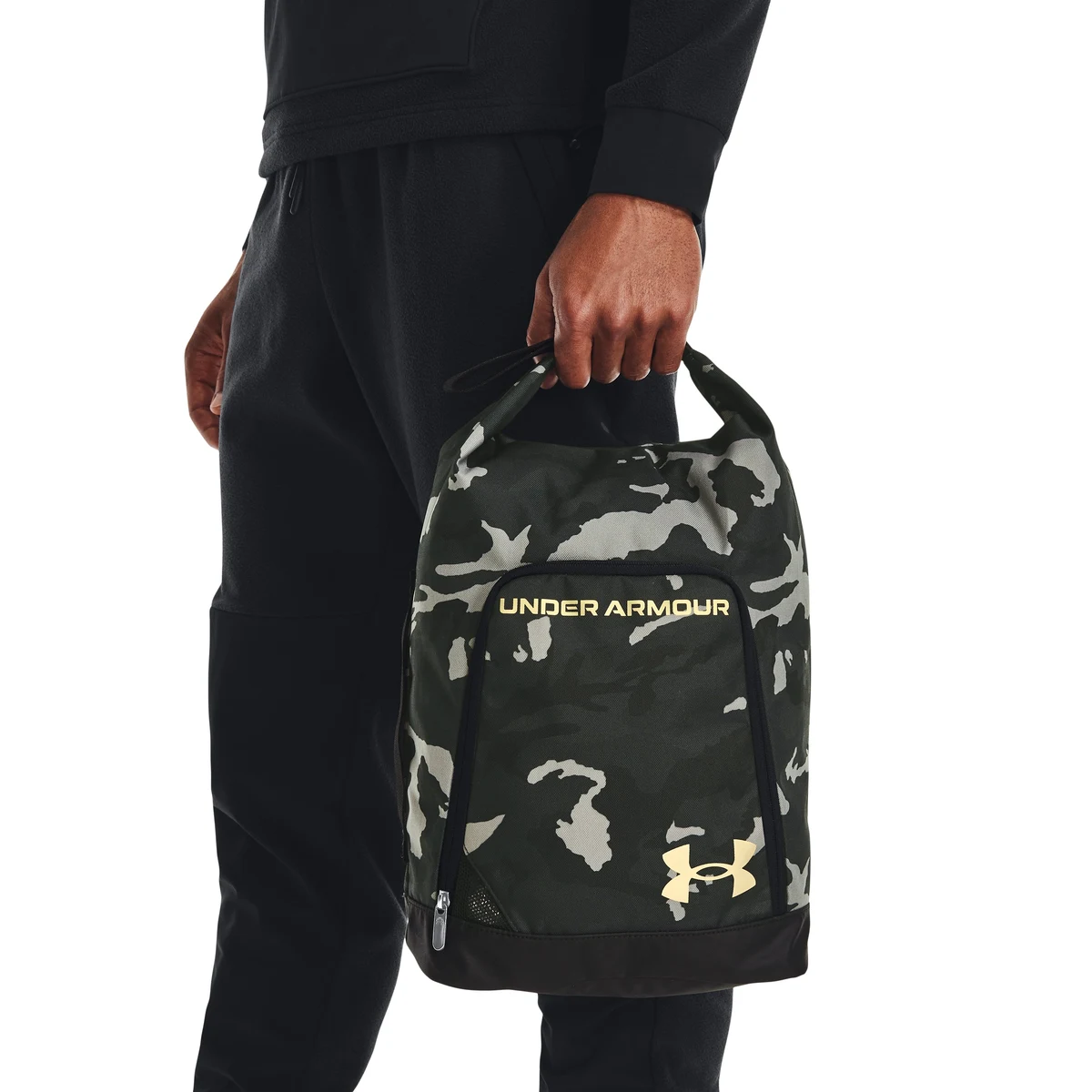 UA Contain Shoe Bag 1