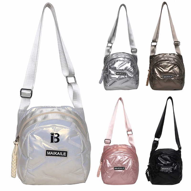 Comfortable Shell-Shaped Crossbody Bag