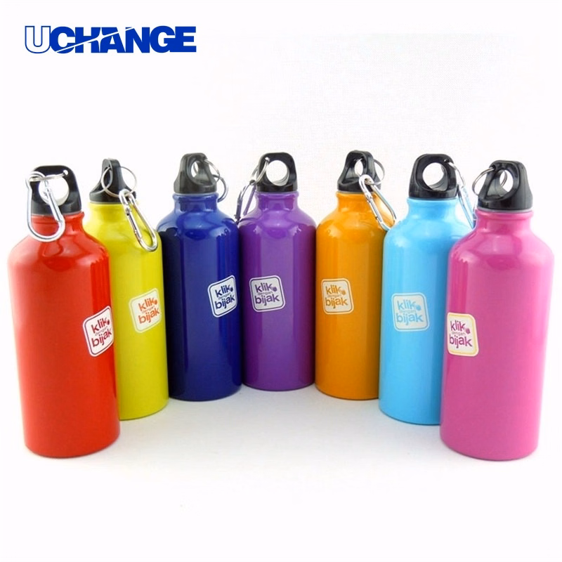 20oz Stainless Steel Sports Bottle with Carabiner for Outdoor Activities