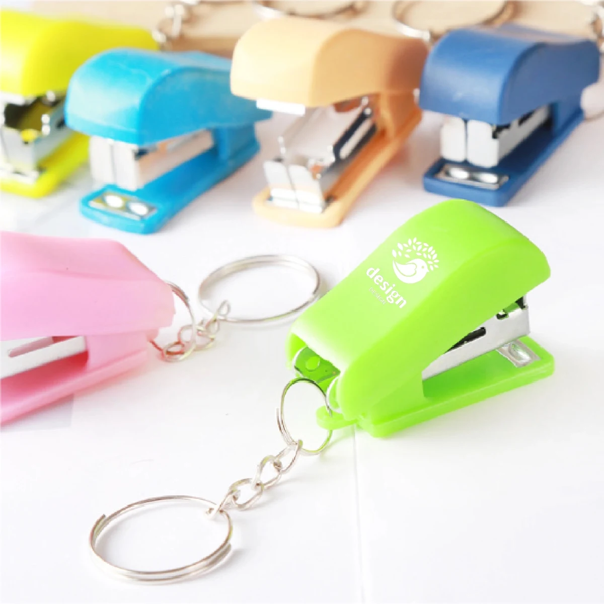 Portable Mini Keychain Stapler MOQ 50PCS 1