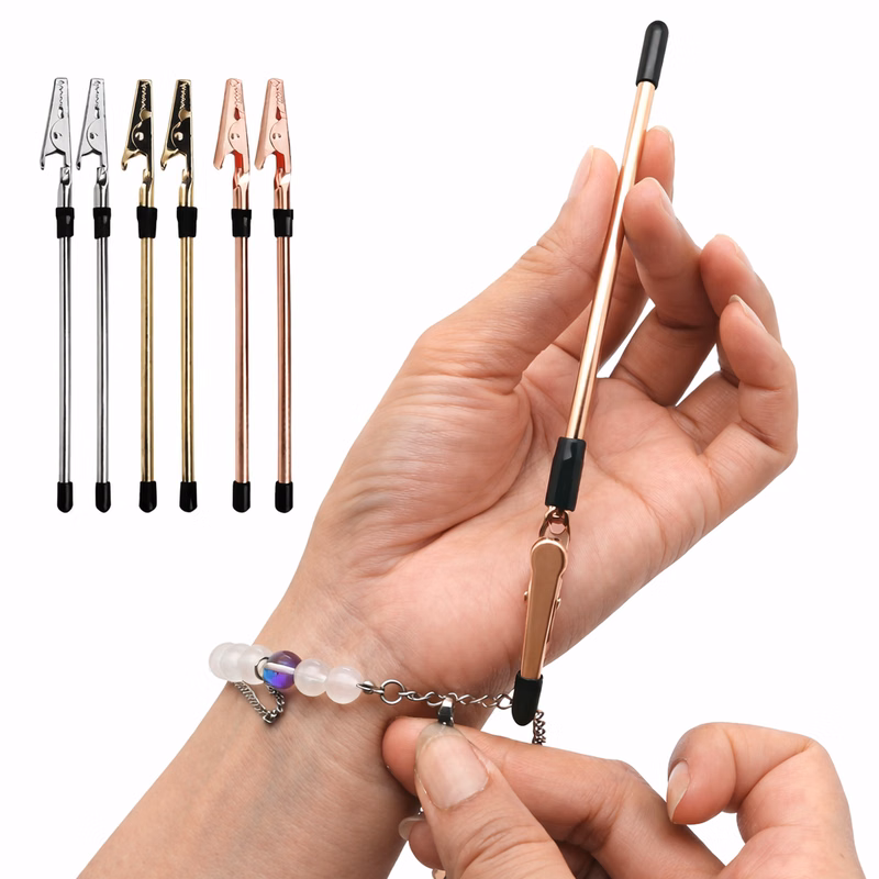 Bracelet Helper Tool