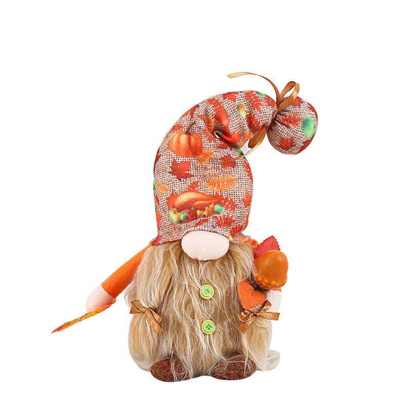 Maple Leaf Gnome Dol 1