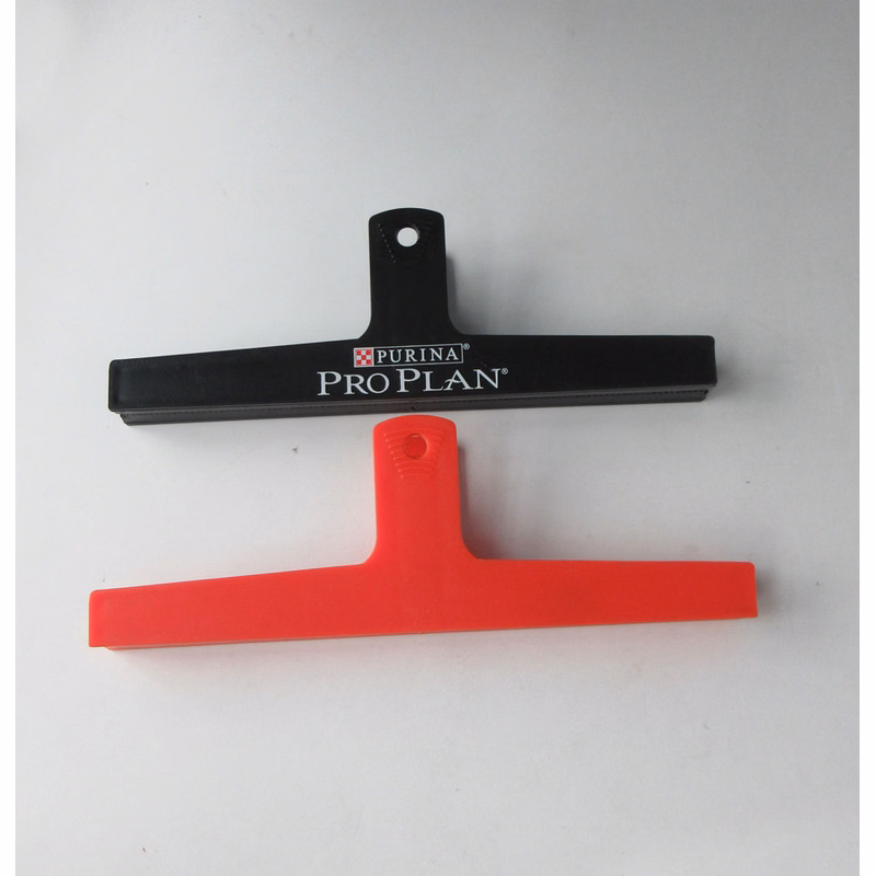 7.8" Chip Bag Clip