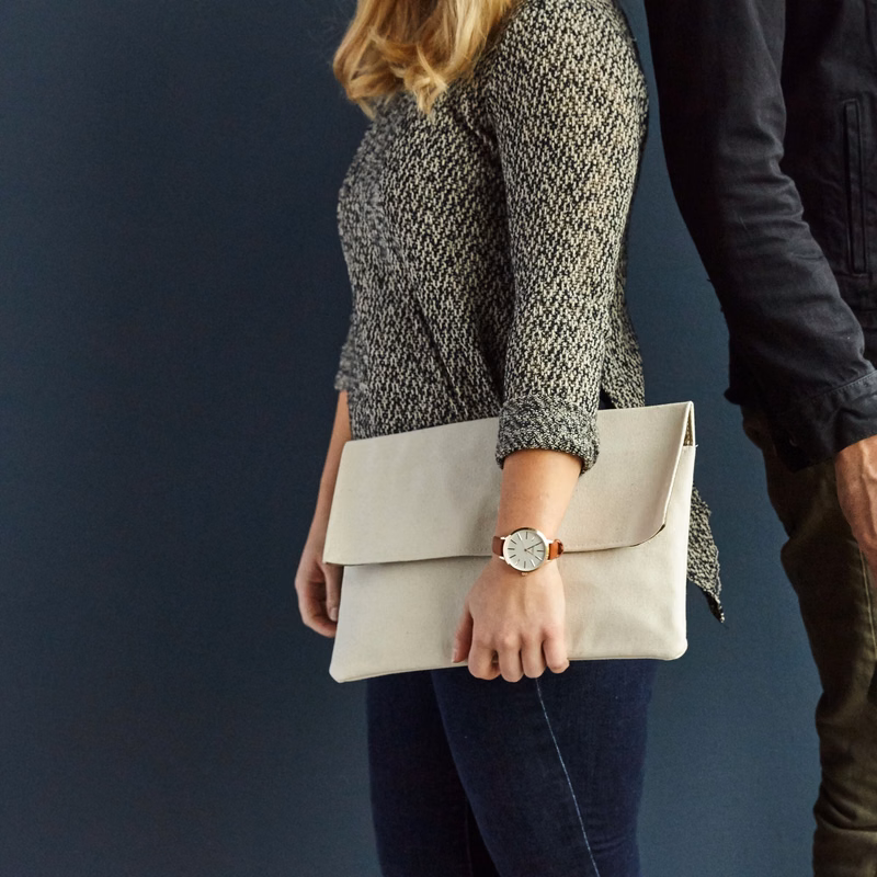 CITY CUT & SEW HANDBAG