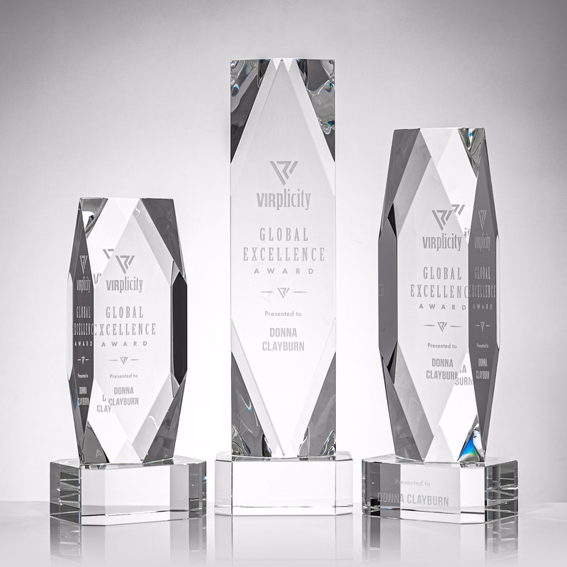 Delta Award on Base - Clear