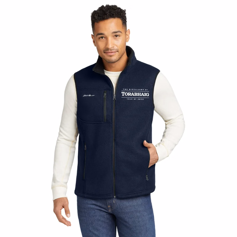 Eddie Bauer(R) Fleece Vest