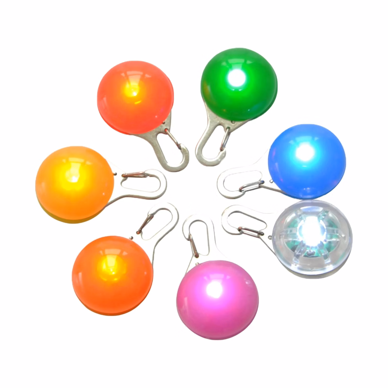 Round Flashing LED Light Dog Pendant