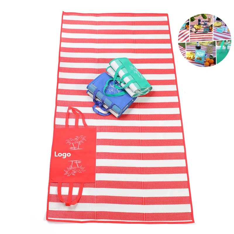 Foldable Beach Mat with Inflatable Pillow 1