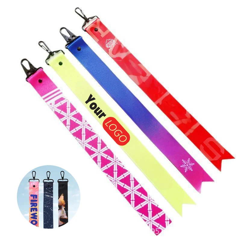 Ski Spirit Ribbon Charm 1