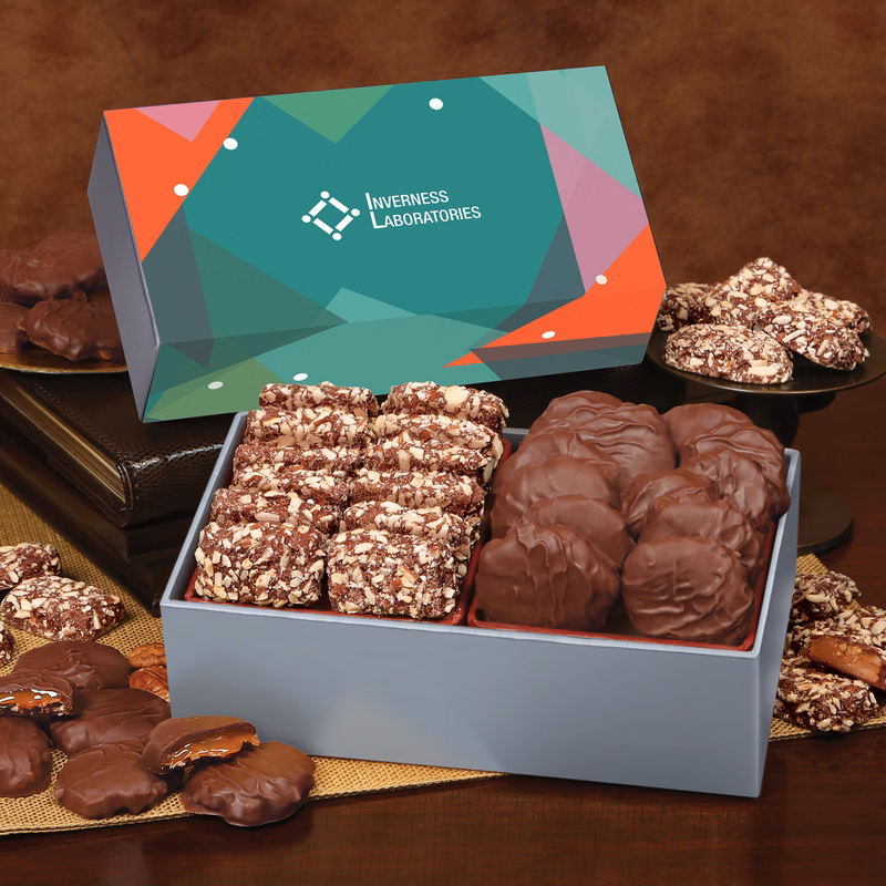 Toffee & Pecan Clusters in Gift Box with Green Geometric Sleeve