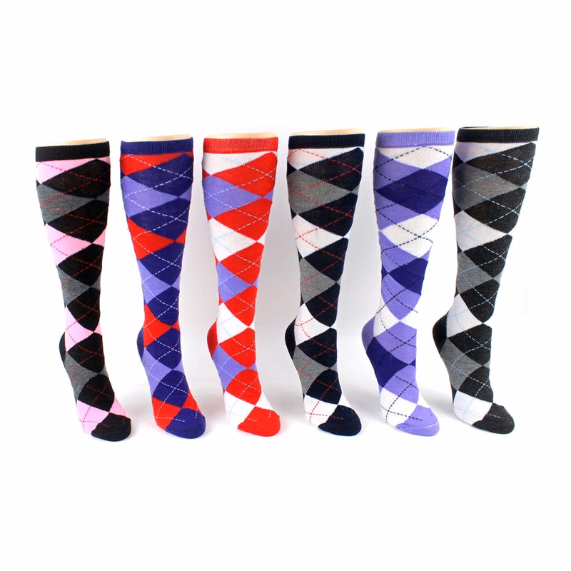 Women's Knee-High Socks - Argyle Print Size 9-11