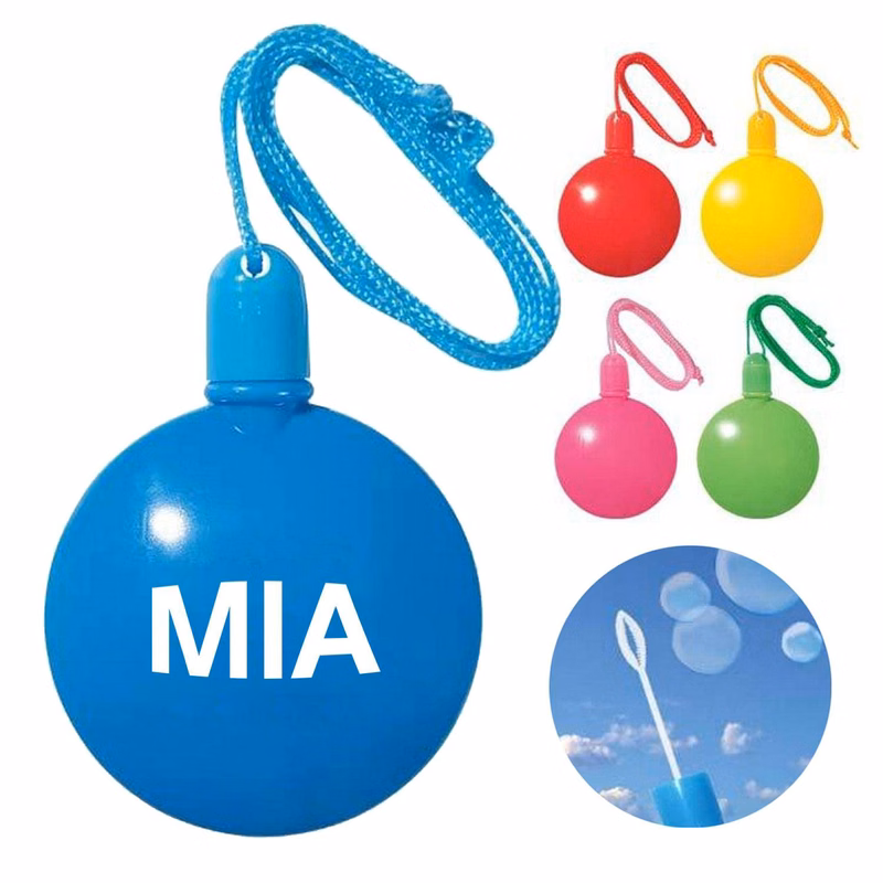 Oblate bubble blowing toy