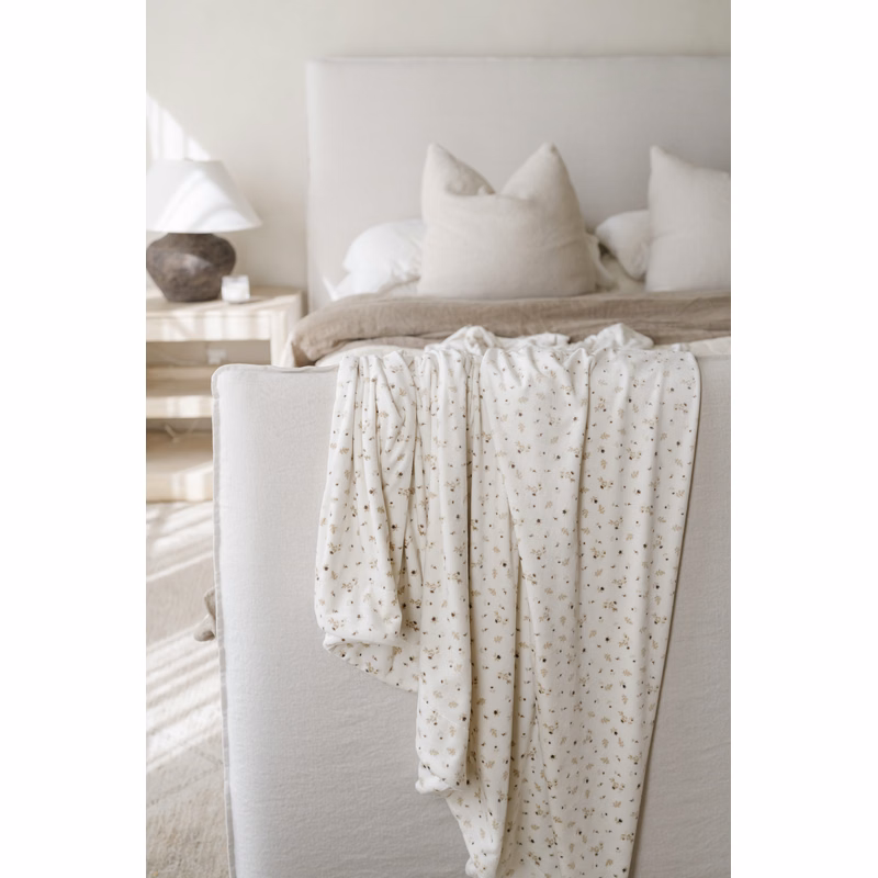 Minky Stretch Posy-XL Luxury Blanket (60x80)