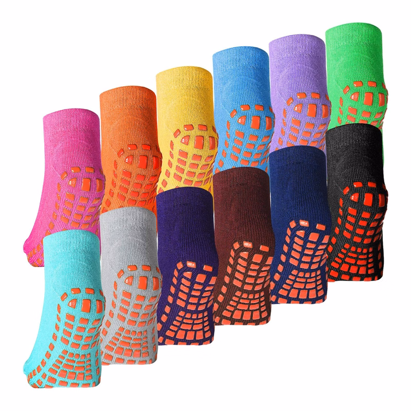 MOQ 100 Non Slip Grip Sock