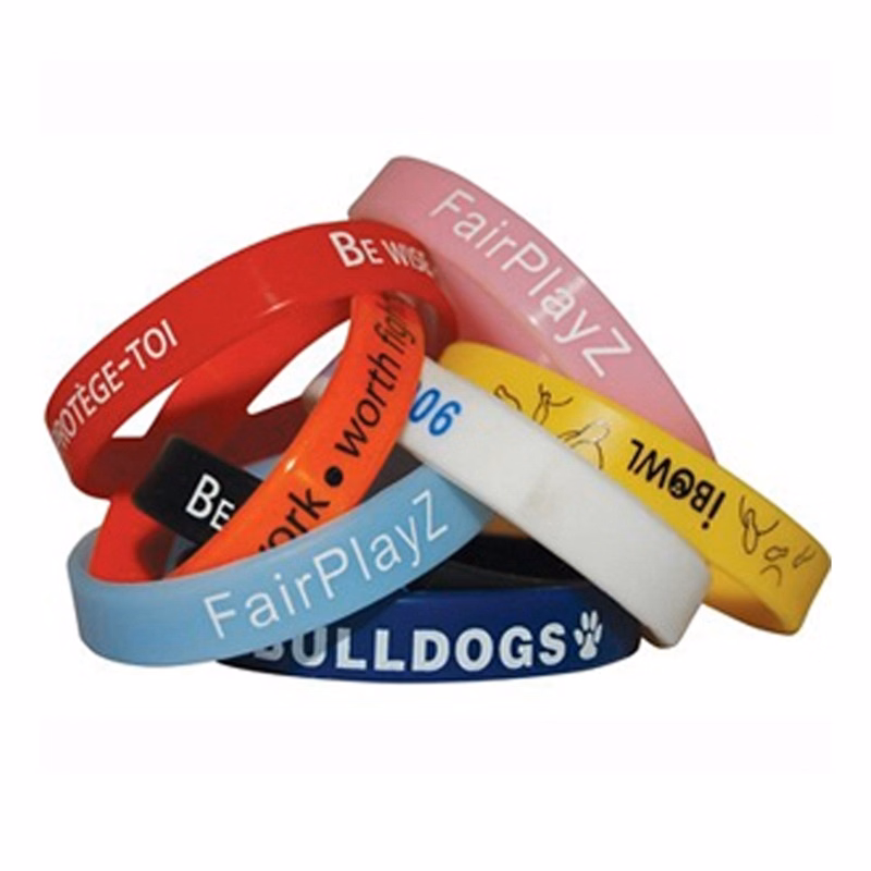 MOQ100PCS  Silicone Wristband