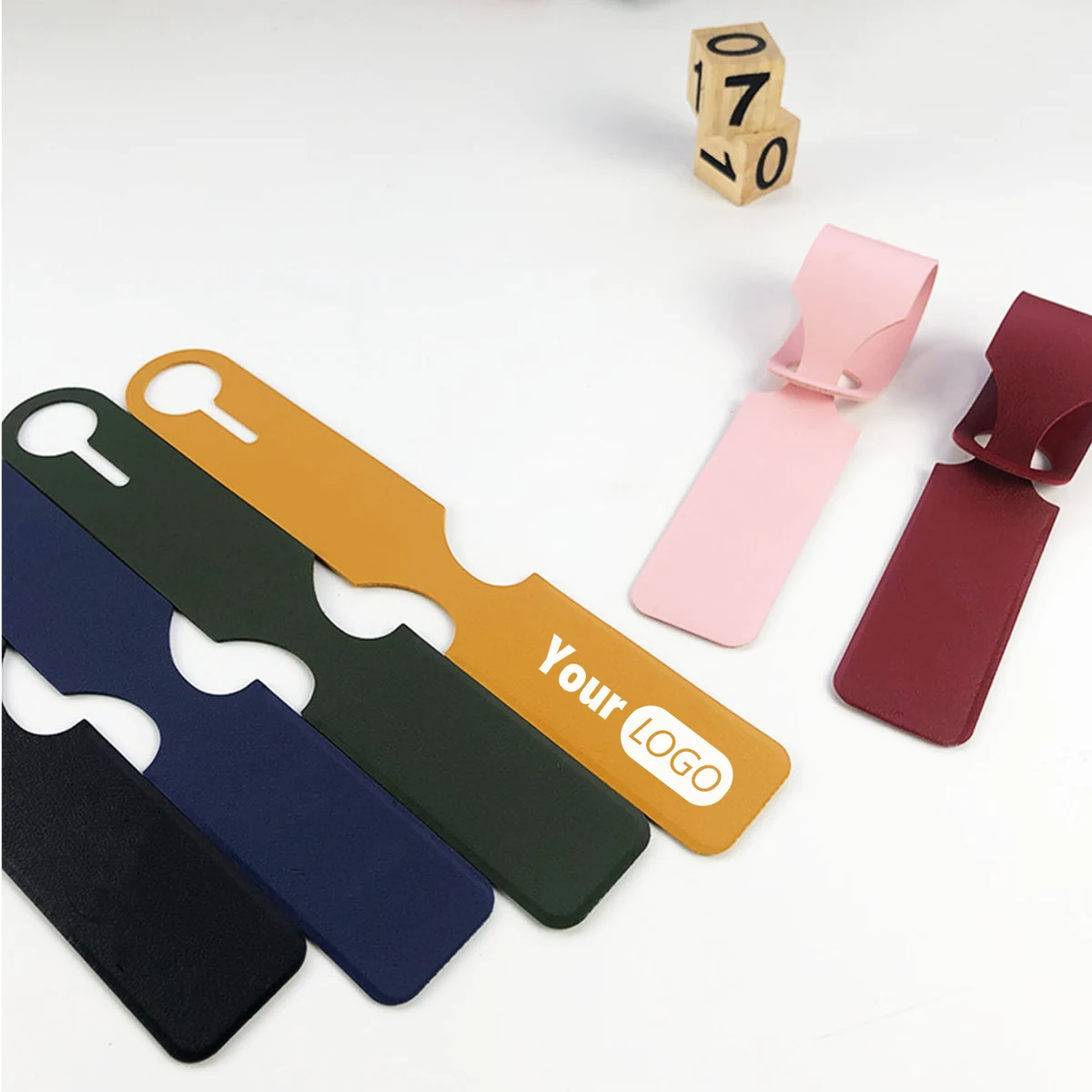 Leather Hanging Luggage Tag 1