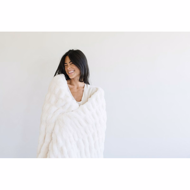 Double Ruched Snow-XL Luxury Blanket (60x80)