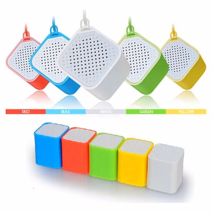 Hotest style 3in 1 mini bluetooth speaker with selfie
