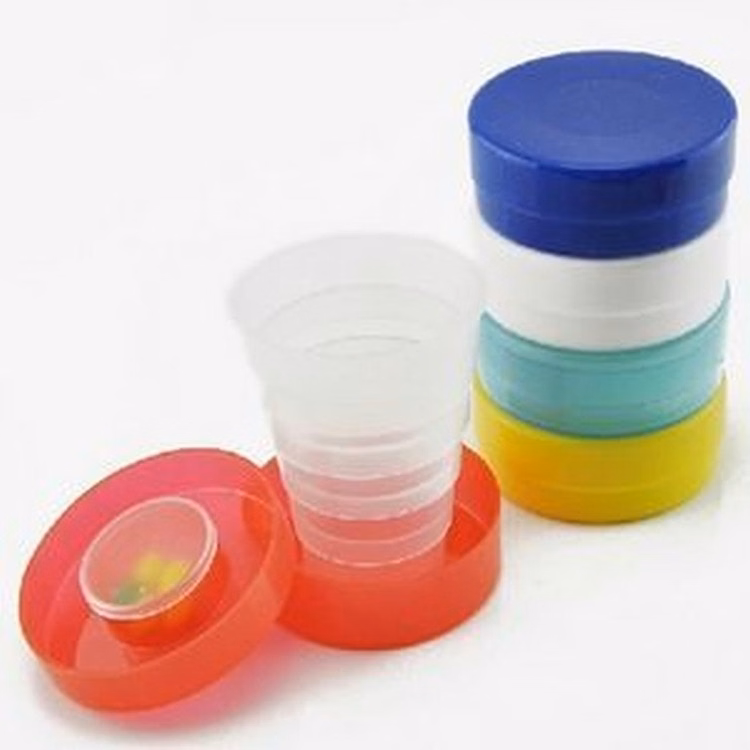 Expandable Telescopic Travel Plastic Cup (2 11/16"x2 3/4")