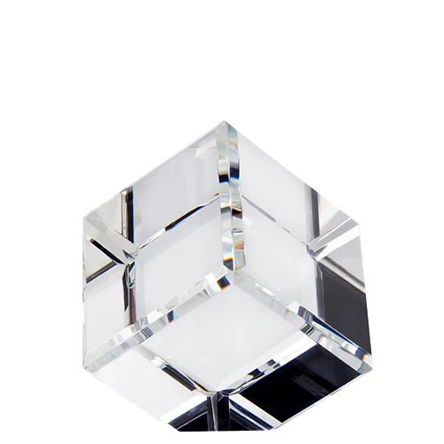 ICONIC AWARD MEDIUM 1