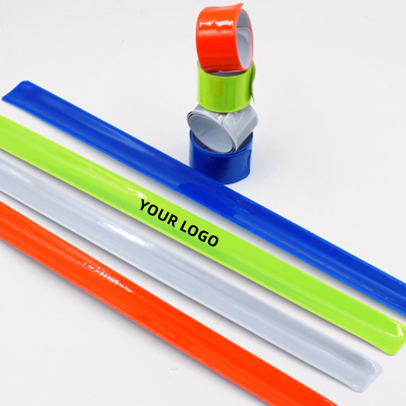 Multifunctional PVC reflective snap ring for night running and cycling reflective wristband gift