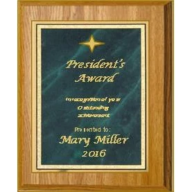 7" x 9" Oak Finish Plaque with a Green Marble Mist Plate 1