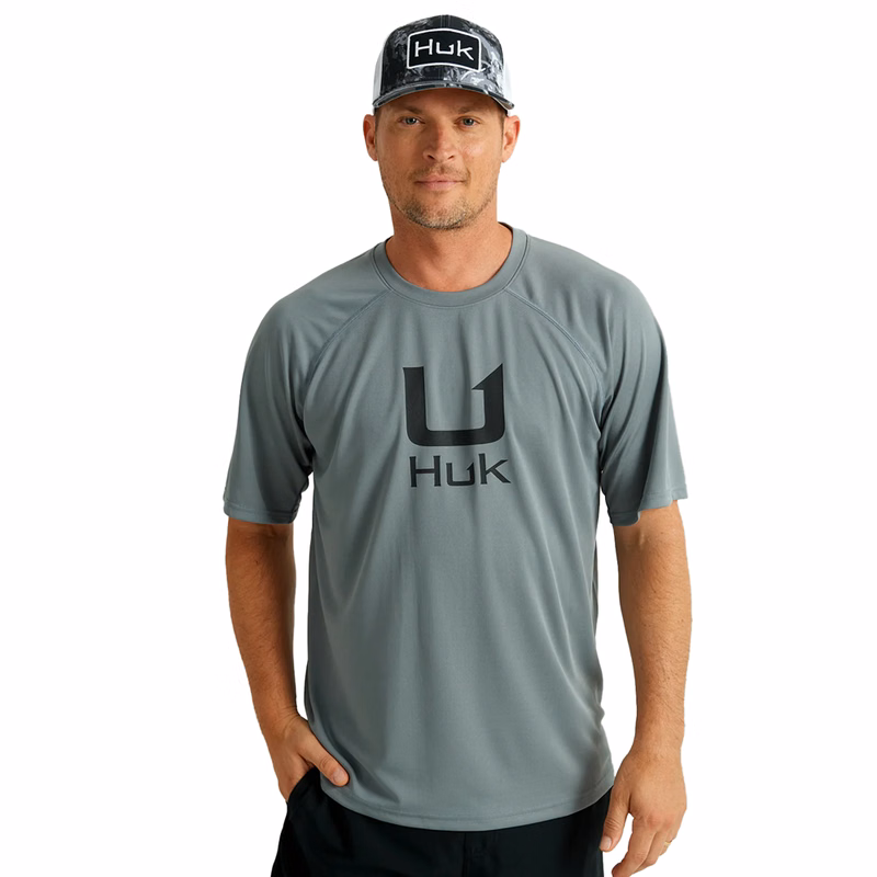 Huk® Men's Performance Short Sleeve Moisture-Wicking Fishing Shirt