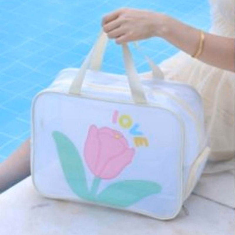 Swimming bag with shoe compartment