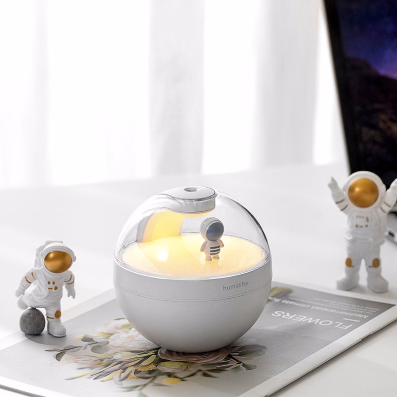 Mini Spaceman Humidifier