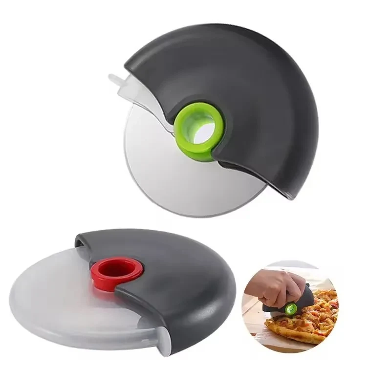 Pizza Cutter Tool with Cover 1