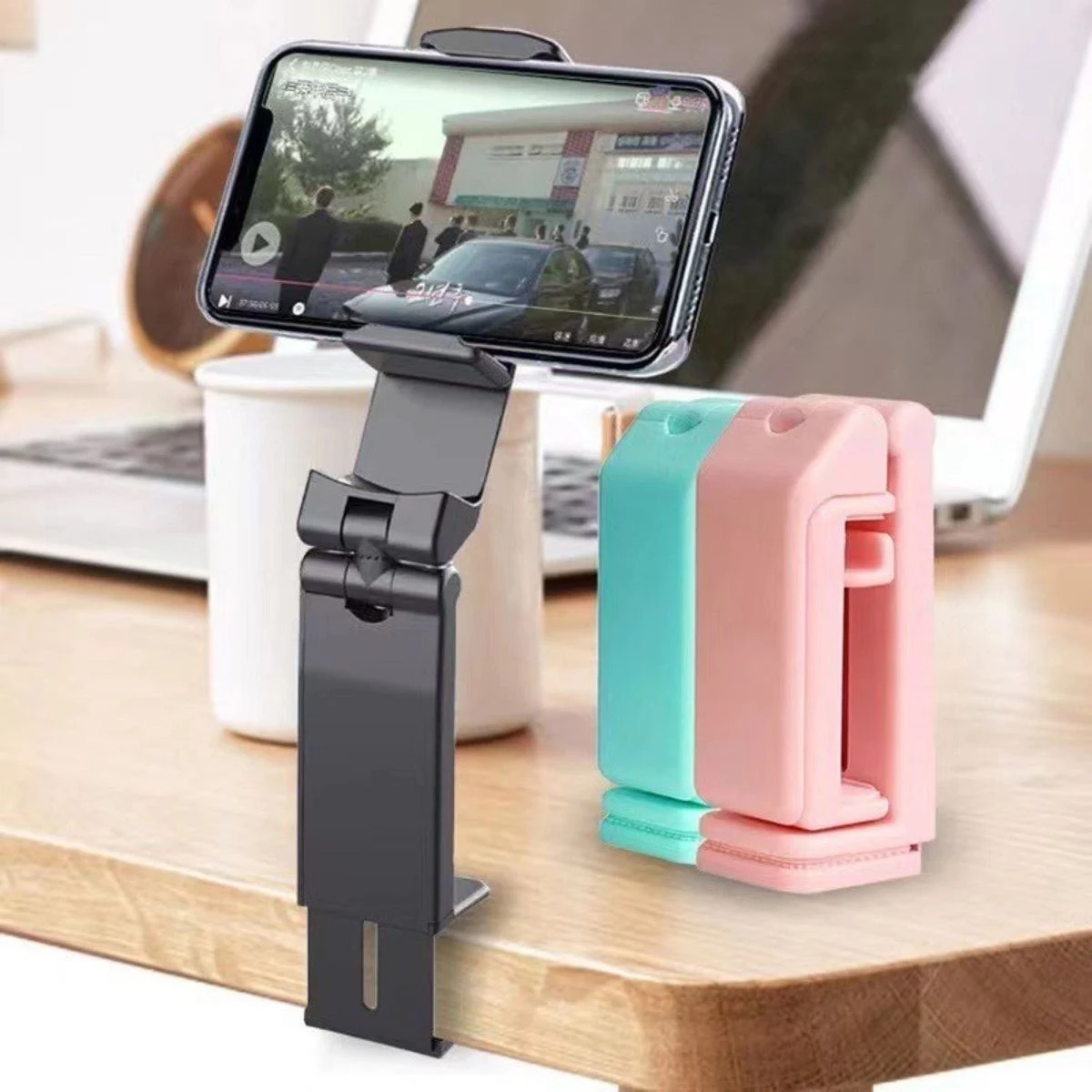 Universal Travel Clip Mount 1