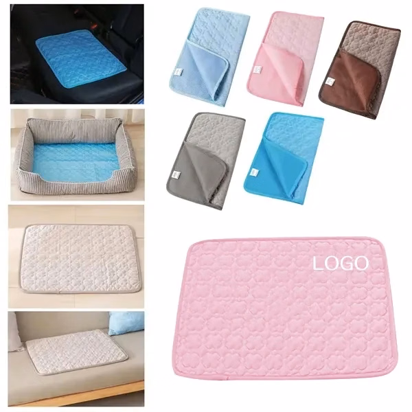Four Leaf Clover Pet Mat with Design for Pets