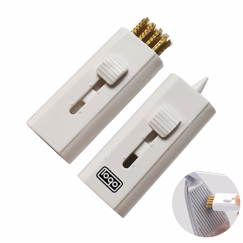 2-in-1 Golf Brush