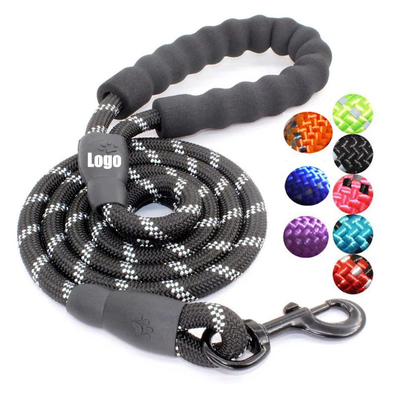 Strong Dog Leash with Comfortable Padded Handle 1