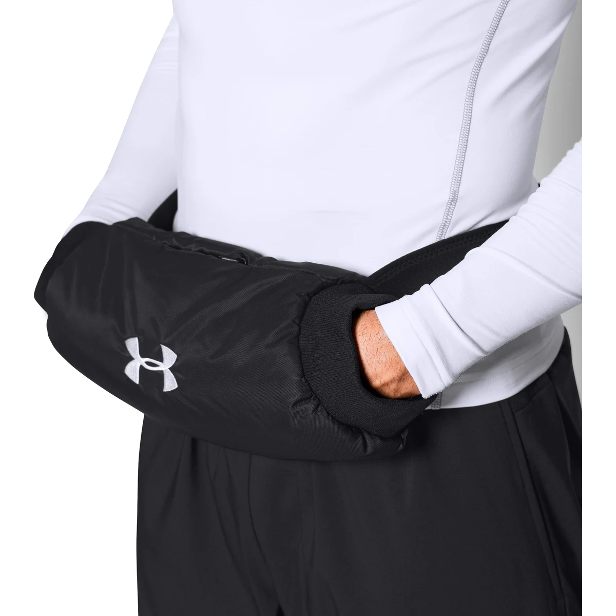 UA Undeniable Handwarmer 1